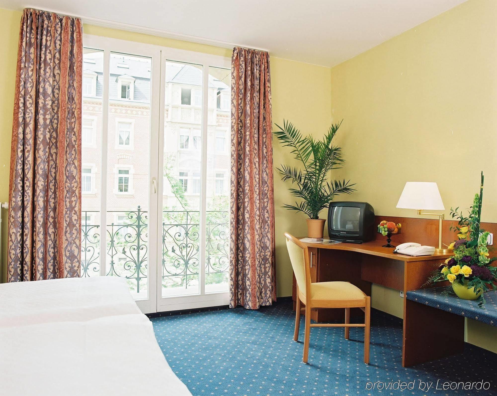 Hotel Amadeus Dresden Neustadt Chambre photo